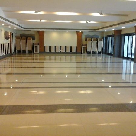 ناسيك فندق خيمجي بهاجونداس أروجيابهافان المظهر الخارجي الصورة